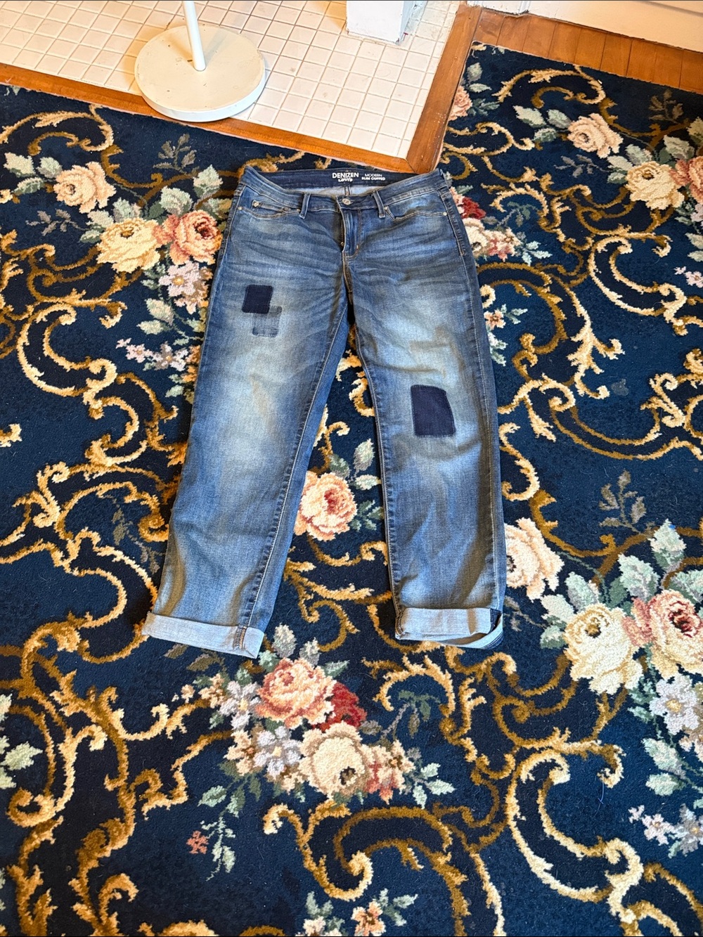 Denizen by Levi’s modern slim cuffed patchwork jeans- worn a few times. Great !
